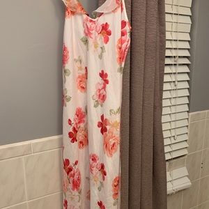 Morgan Taylor silk night gown (small)